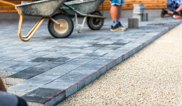 Best Professional Driveway Pavers  in Sheboygan Falls, WI